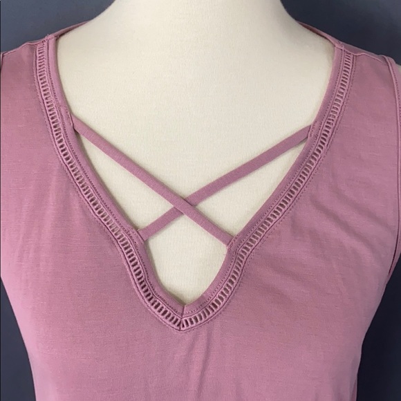 AE tanktop - Picture 3 of 6